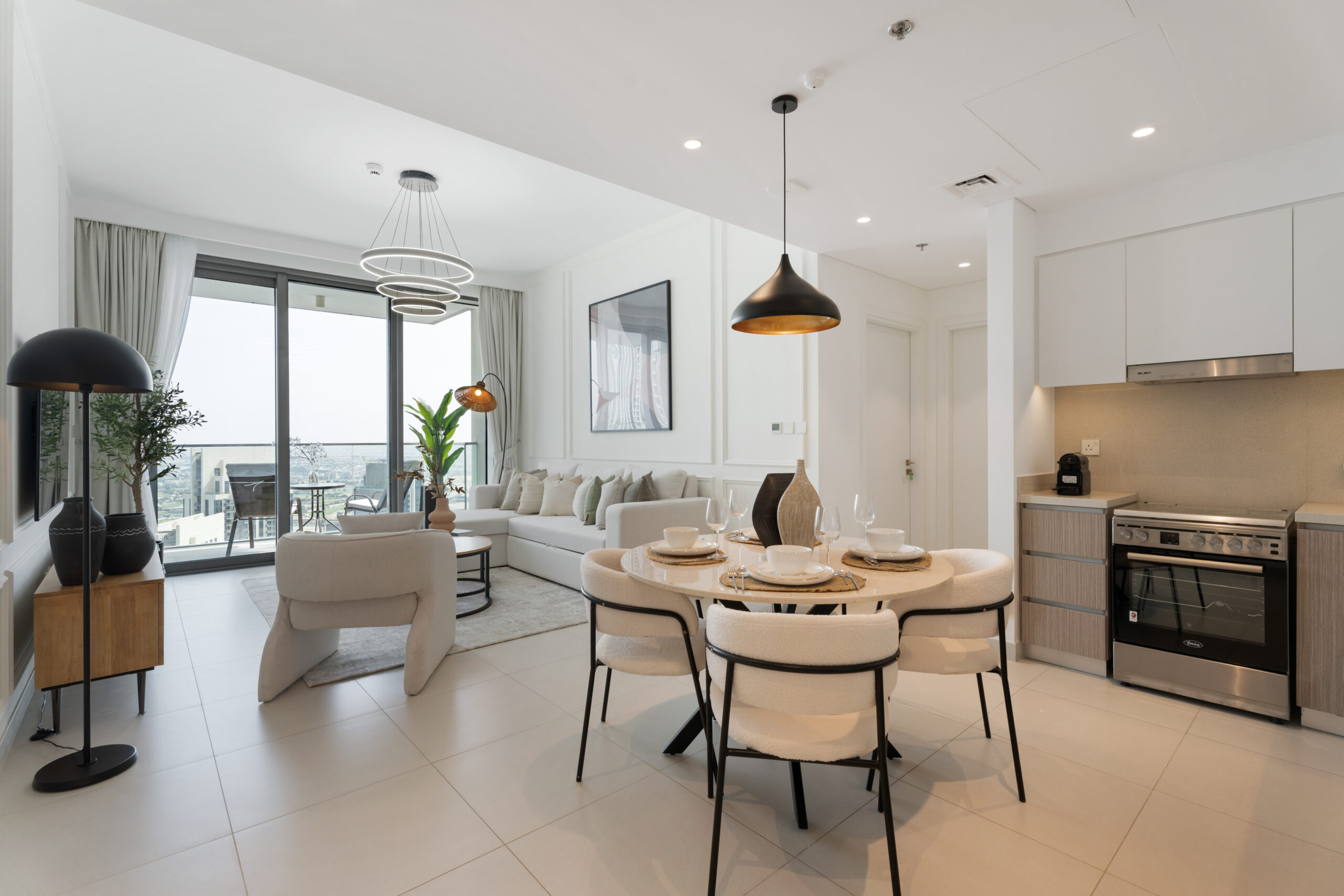 Chic Package<br><em>Sophistication with personality</em>