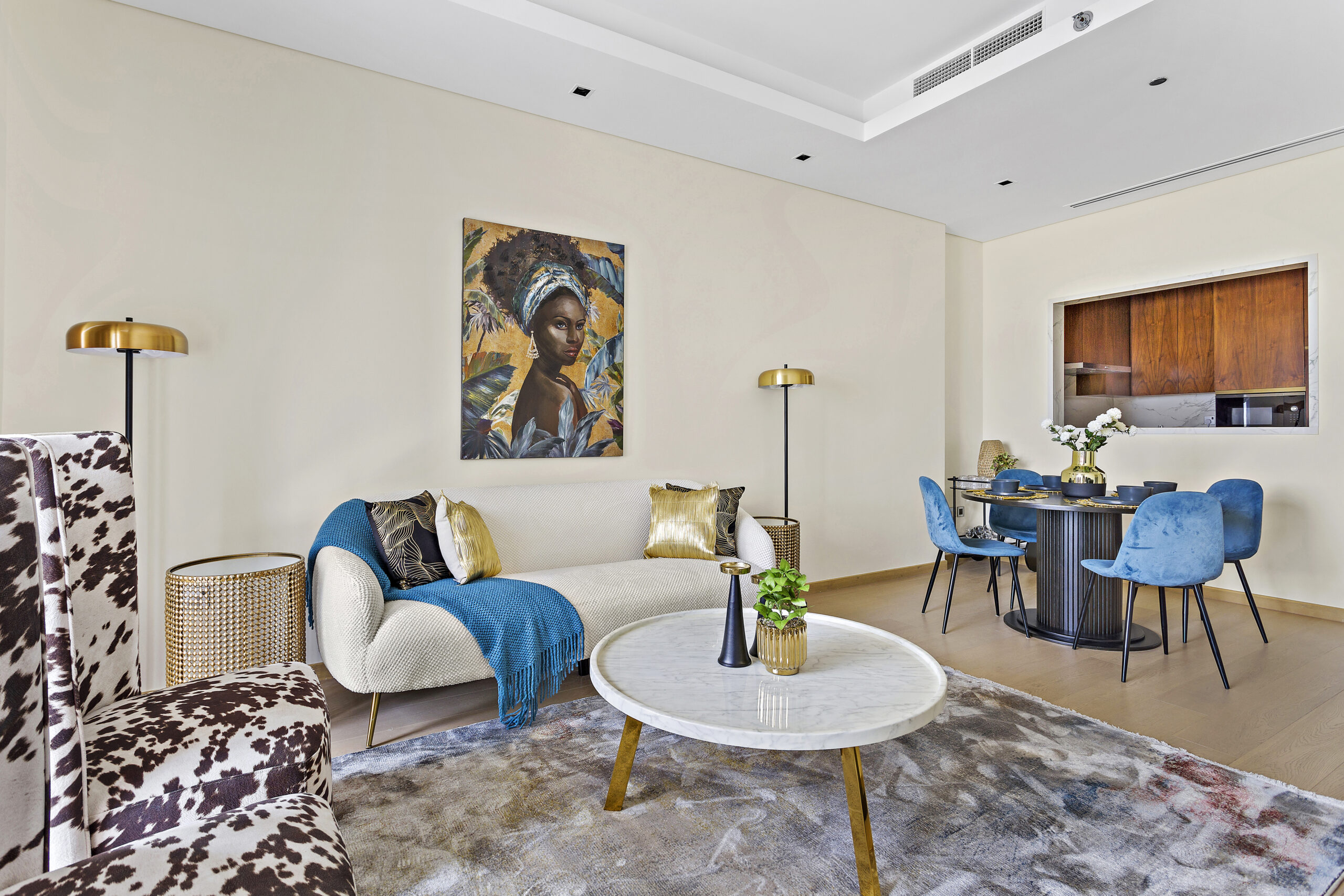 Stylish Living Room Interior Design Dubai